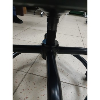 СТІЛЕЦЬ МАЙСТРА  DS-990 ПЕДИКЮРНИЙ